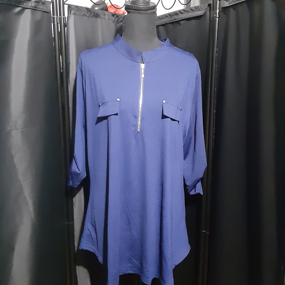 Elegant Navy Tunic with Quarter Zipper Accent Front Pockets Boho Women's Size 2X